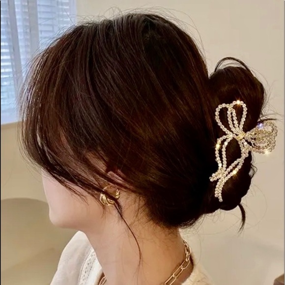 Super Elegant Embellished Hairpin to Enhance your Casual or Night Our Hair look main image 6